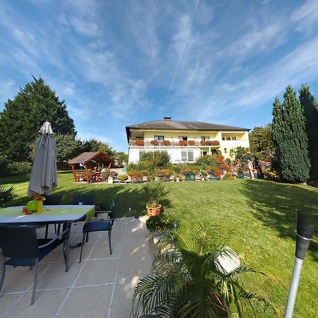 Haus Margarethe Hotel Moerbisch Am See Exterior photo