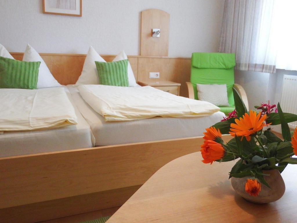 Haus Margarethe Hotel Moerbisch Am See Exterior photo